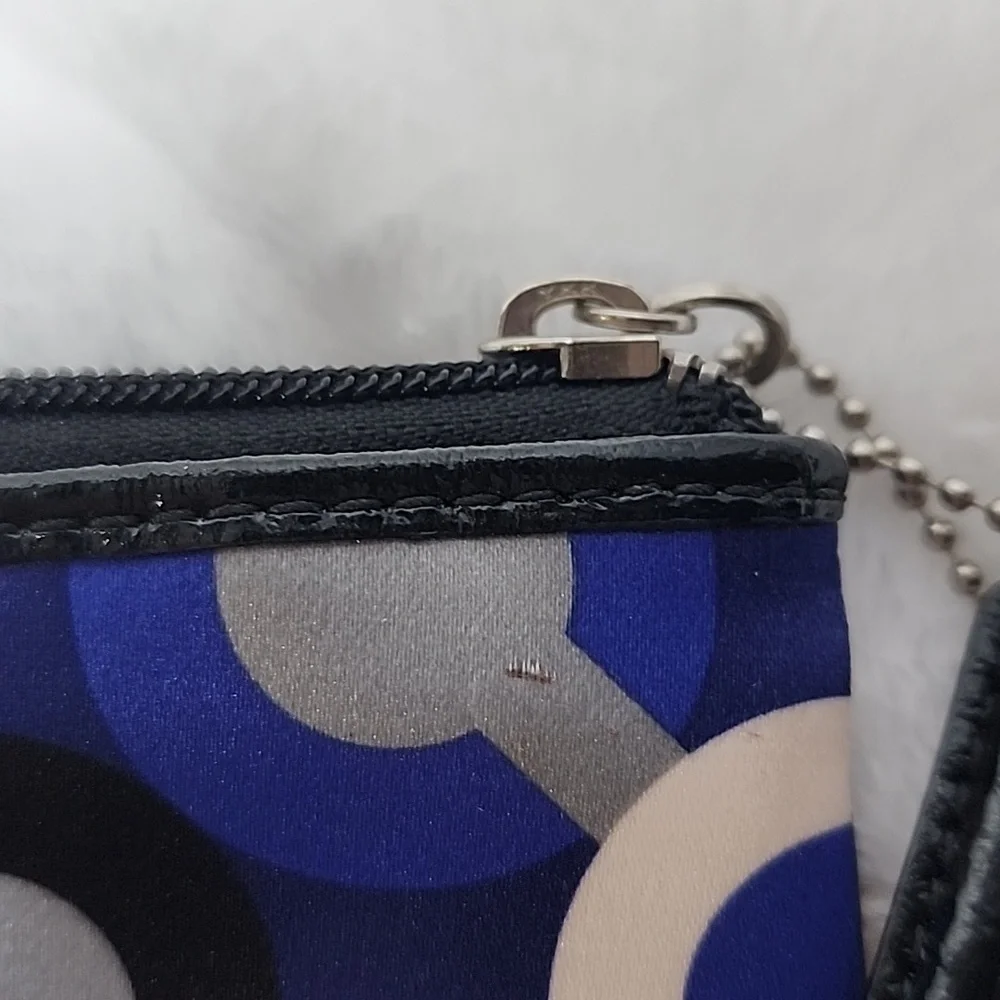 Vintage Coach Poppy Satin Fabric Wristlet - Picture 8 of 8